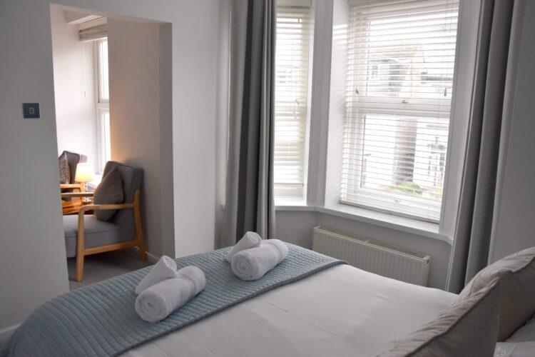 Trevilla, Central Newquay with Parking