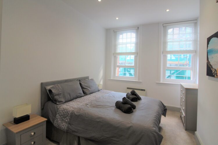 Winchester, Spacious Central Chic Apartment Winch 2 Winch 3 Winch 4